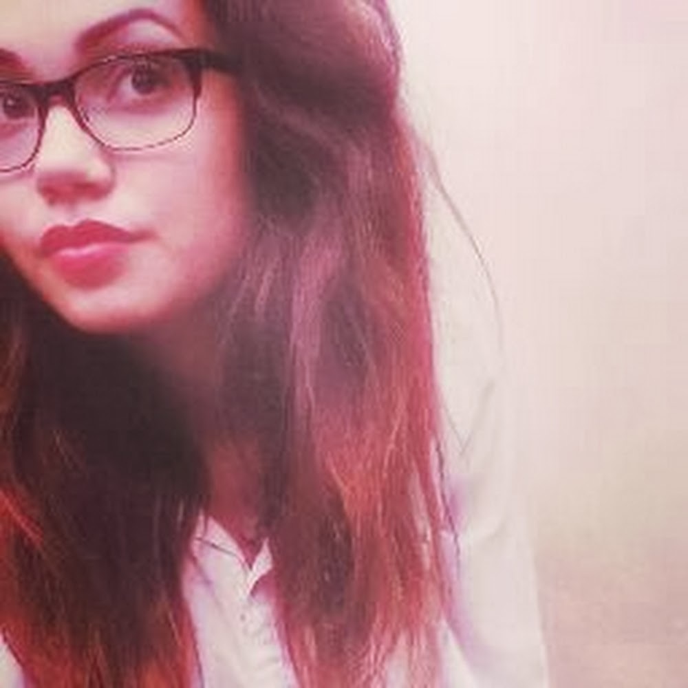Meet your Posher, Iliana